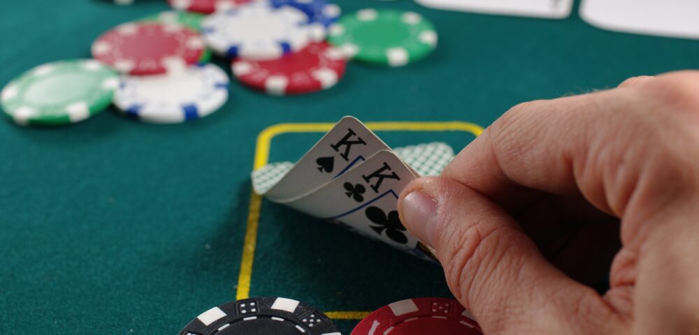 Comment choisir la bonne plateforme de poker en ligne : Guide complet